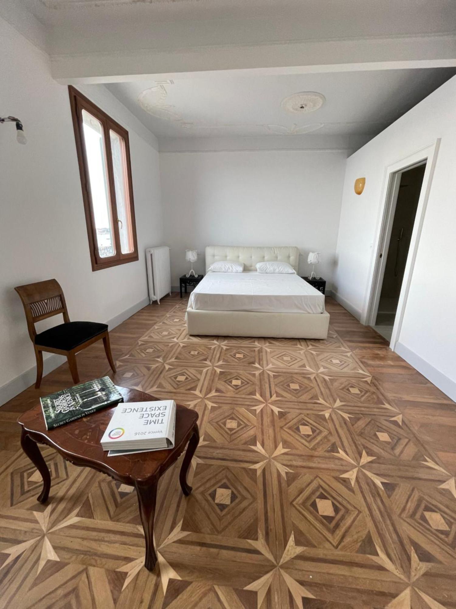 The B Collection - San Marco Riva Schiavoni Apartman Velence Kültér fotó